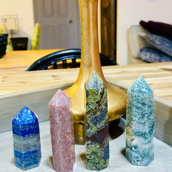 SOLD Stunning Dragon Bloodstone Crystal Tower - Picture 4 of 5